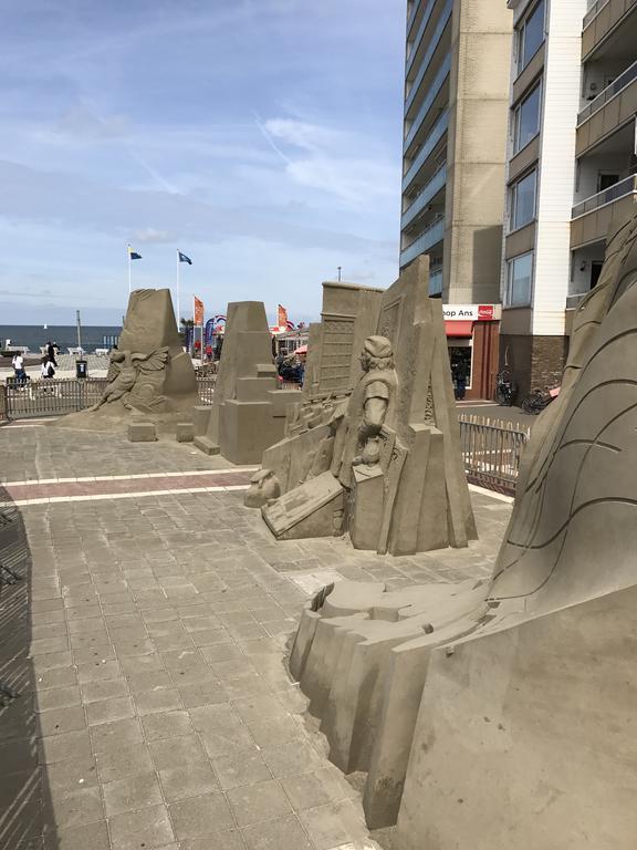 Berrie'S Sea View Apartment Зандвоорт Екстериор снимка